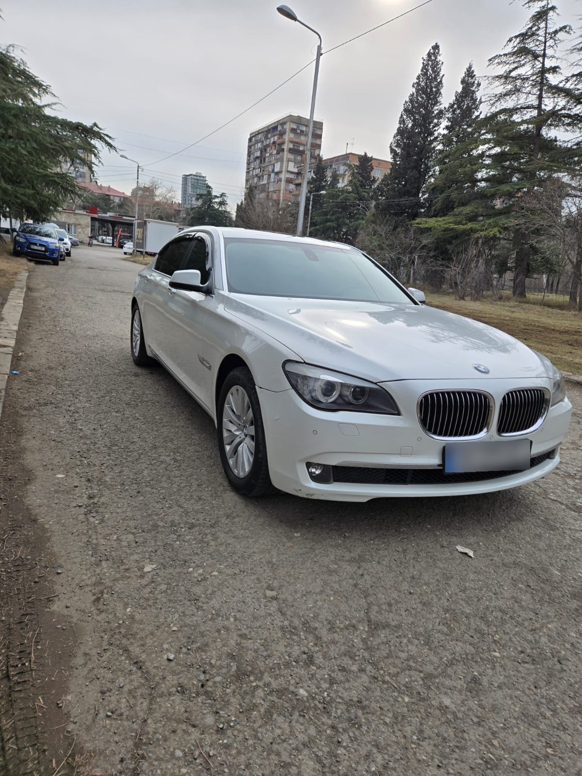 BMW 730 2012 — photo 2