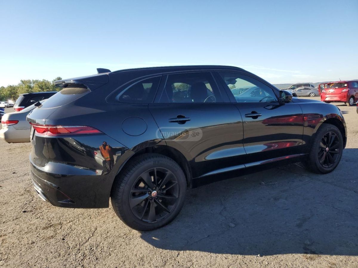 Jaguar F-Pace 2021 — photo 2