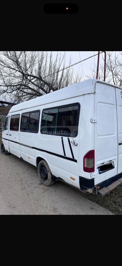 Mercedes-Benz Sprinter 2002 — photo 2