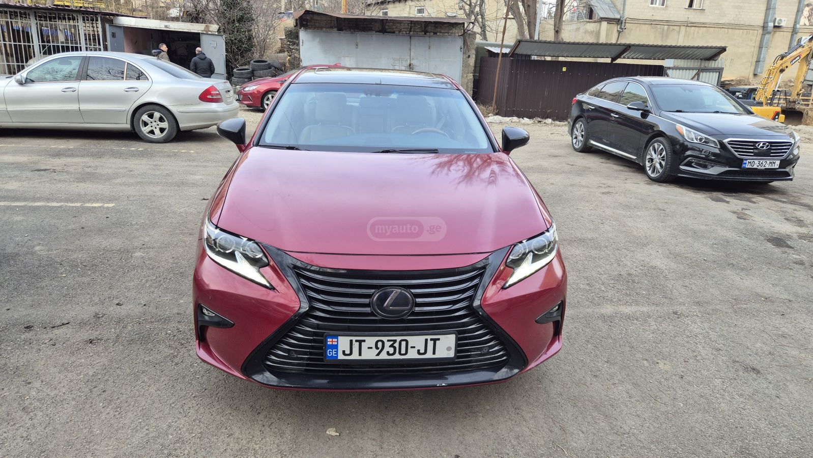 Lexus ES 300 2012 — photo 2