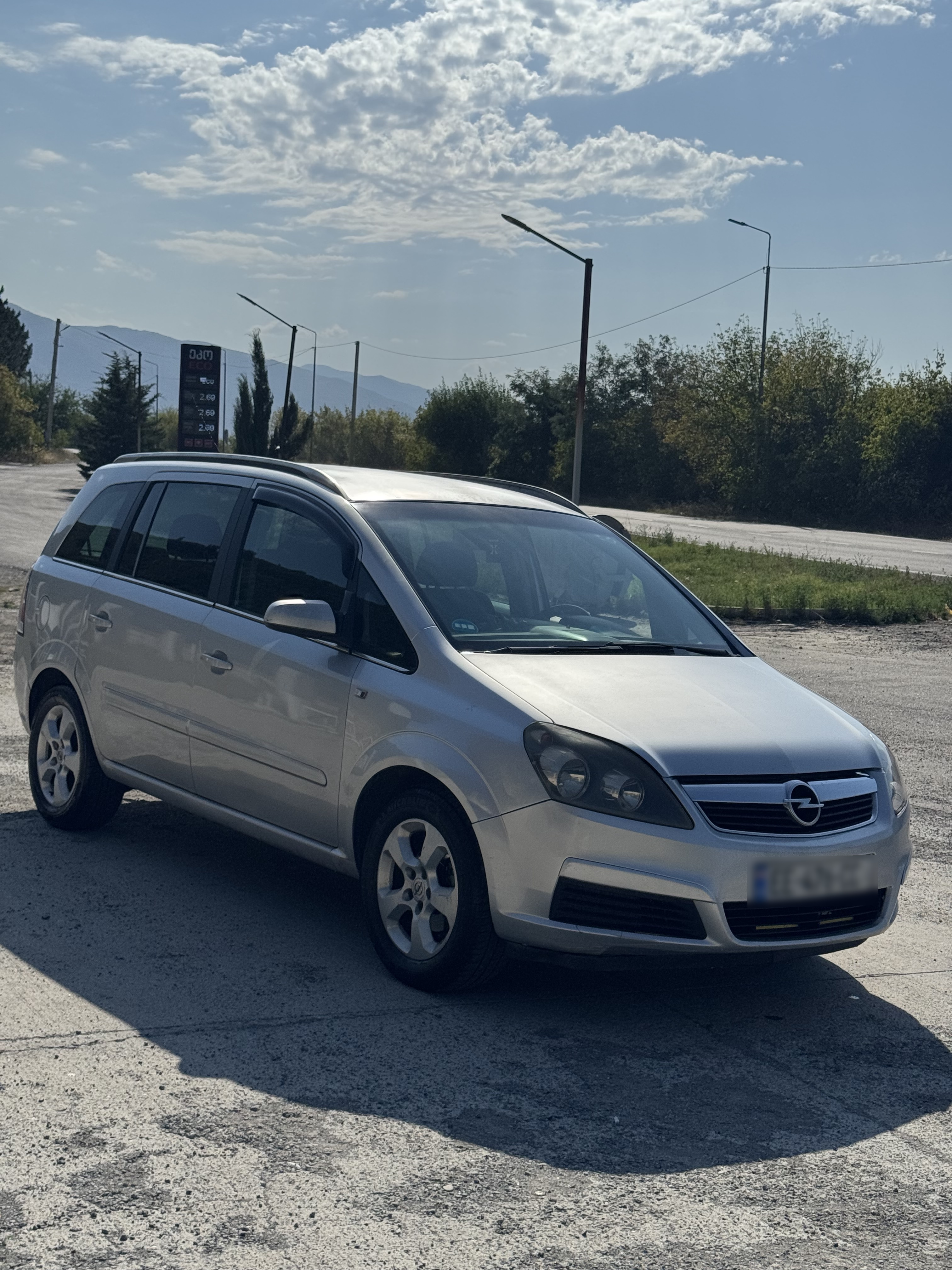 Opel Zafira 2005 — photo 2