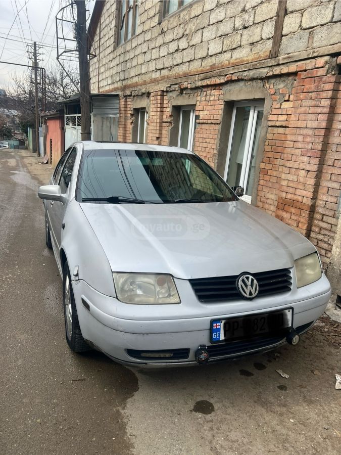 Volkswagen Jetta 2000 — photo 2