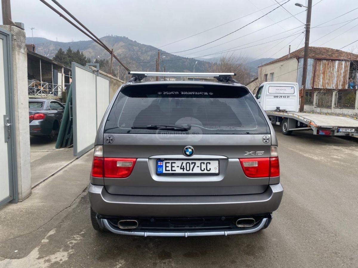 BMW X5 2004 — photo 2