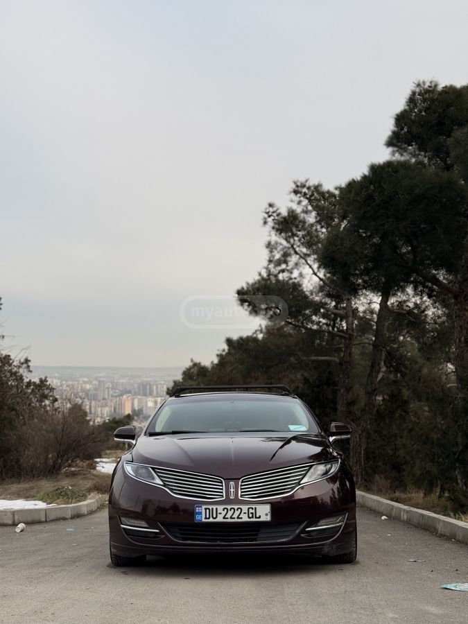 Lincoln MKZ