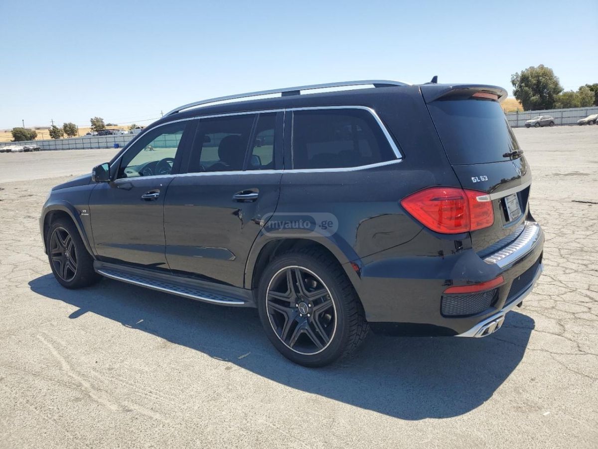 Mercedes-Benz GL 63 AMG 2015 — photo 2
