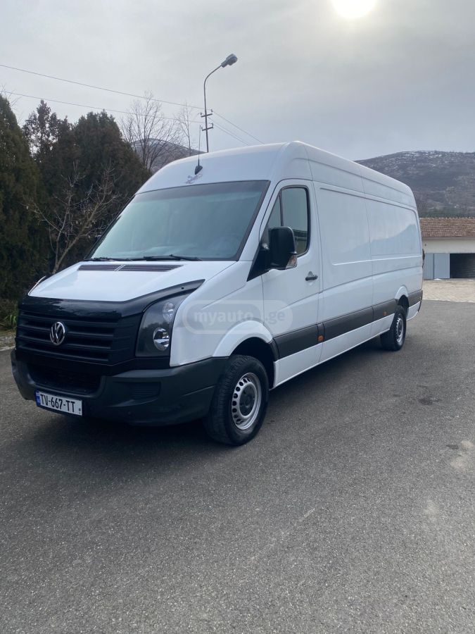 Volkswagen Crafter 2009 — photo 2