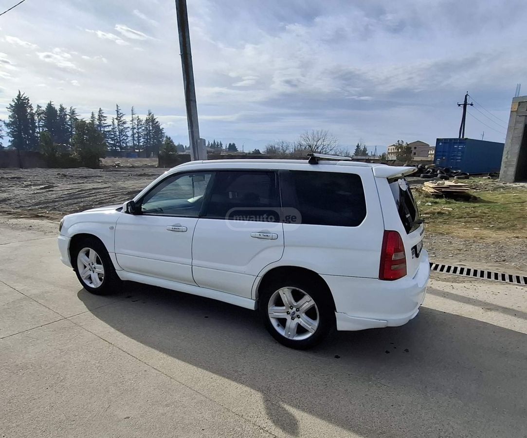 Subaru Forester 2003 — photo 2