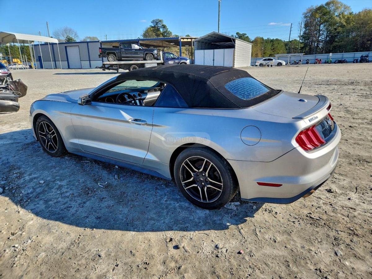 Ford Mustang 2018 — photo 2