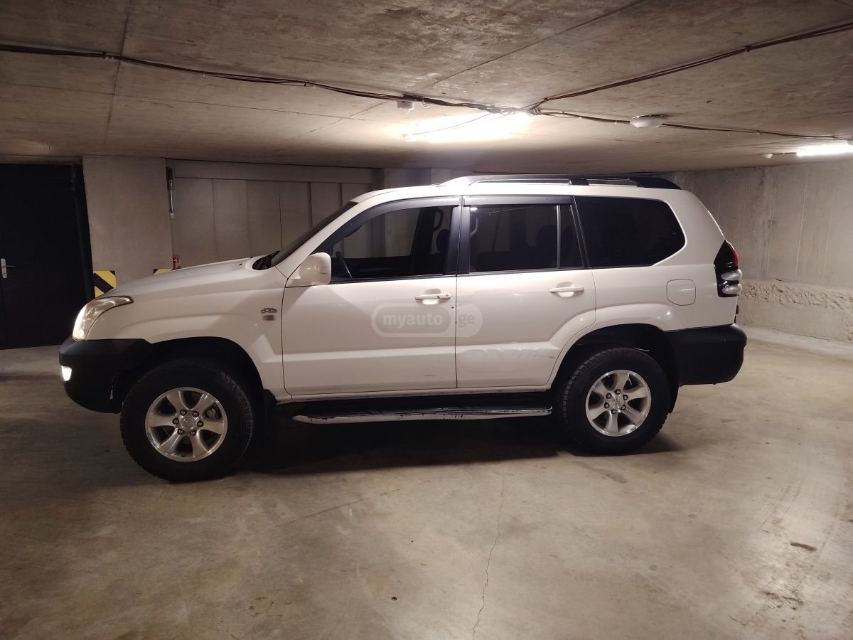 Toyota Land Cruiser Prado 2003 — photo 2