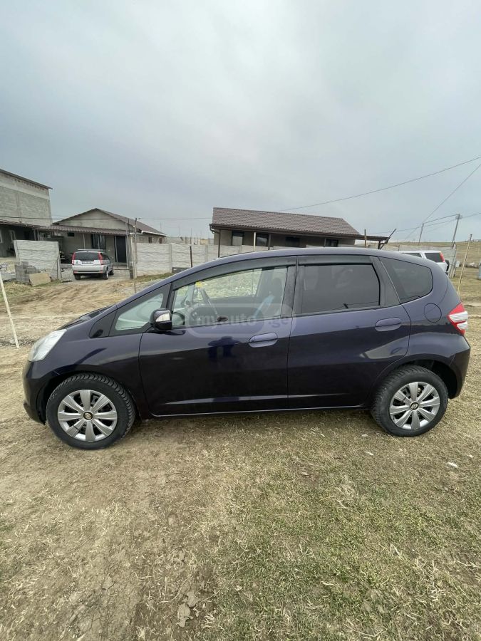 Honda Fit 2010 — photo 2