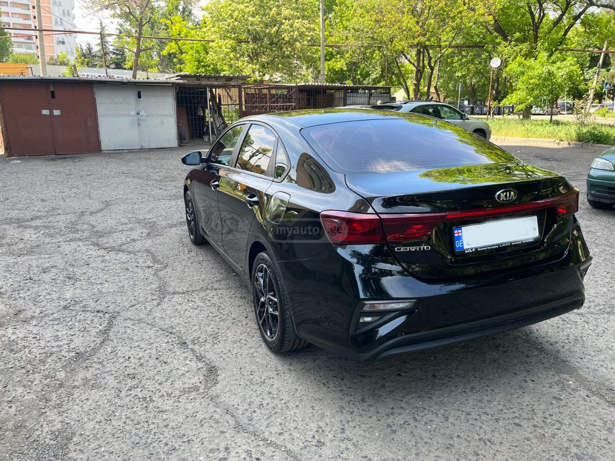 Kia Cerato 2018 — photo 2