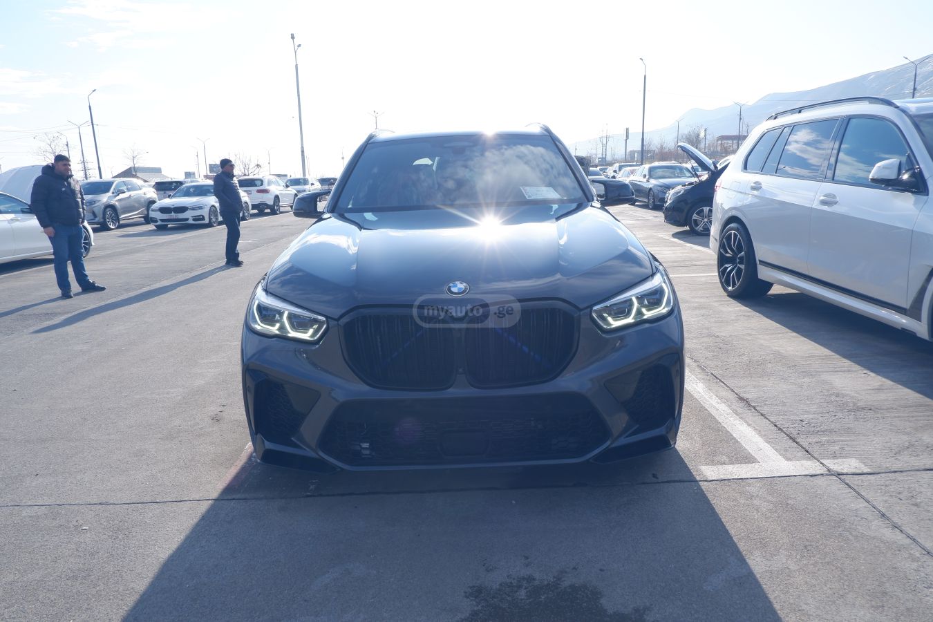 BMW X5 M 2022 — photo 2