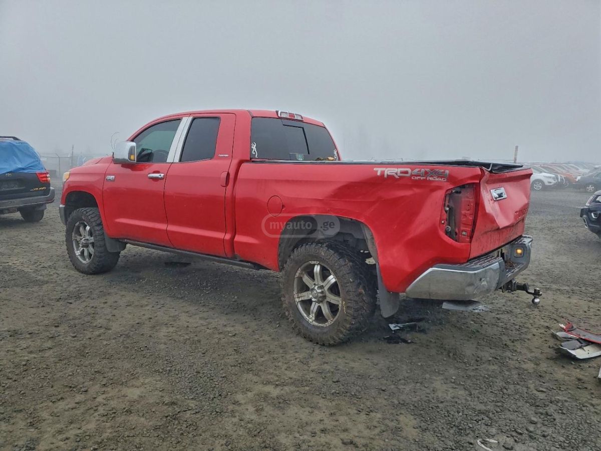 Toyota Tundra 2014 — photo 2