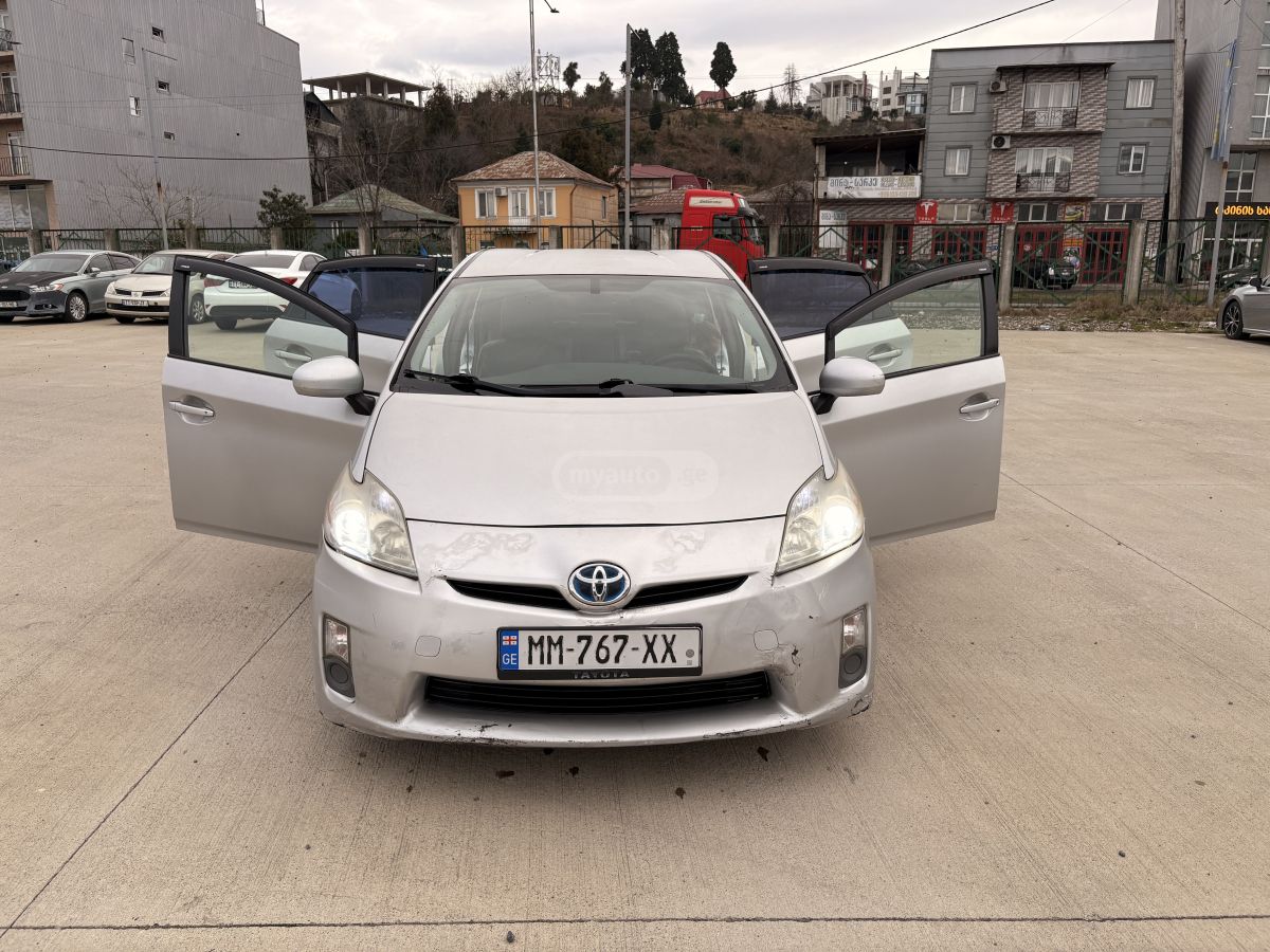 Toyota Prius 2009 — photo 2