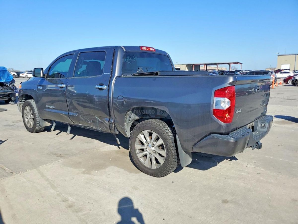 Toyota Tundra 2017 — photo 2