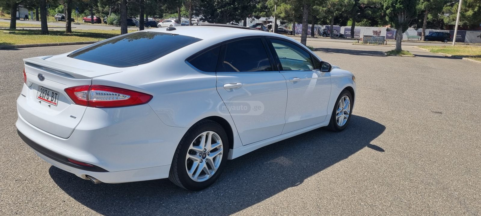 Ford Fusion 2016 — photo 2