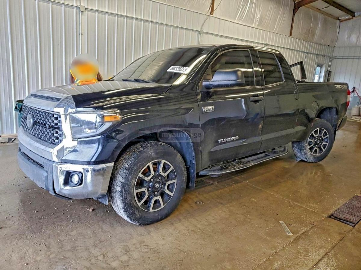 Toyota Tundra