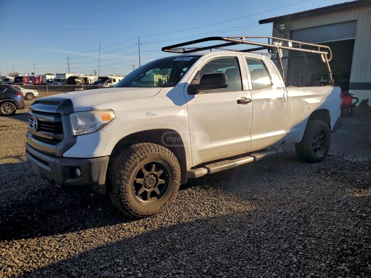 Toyota Tundra