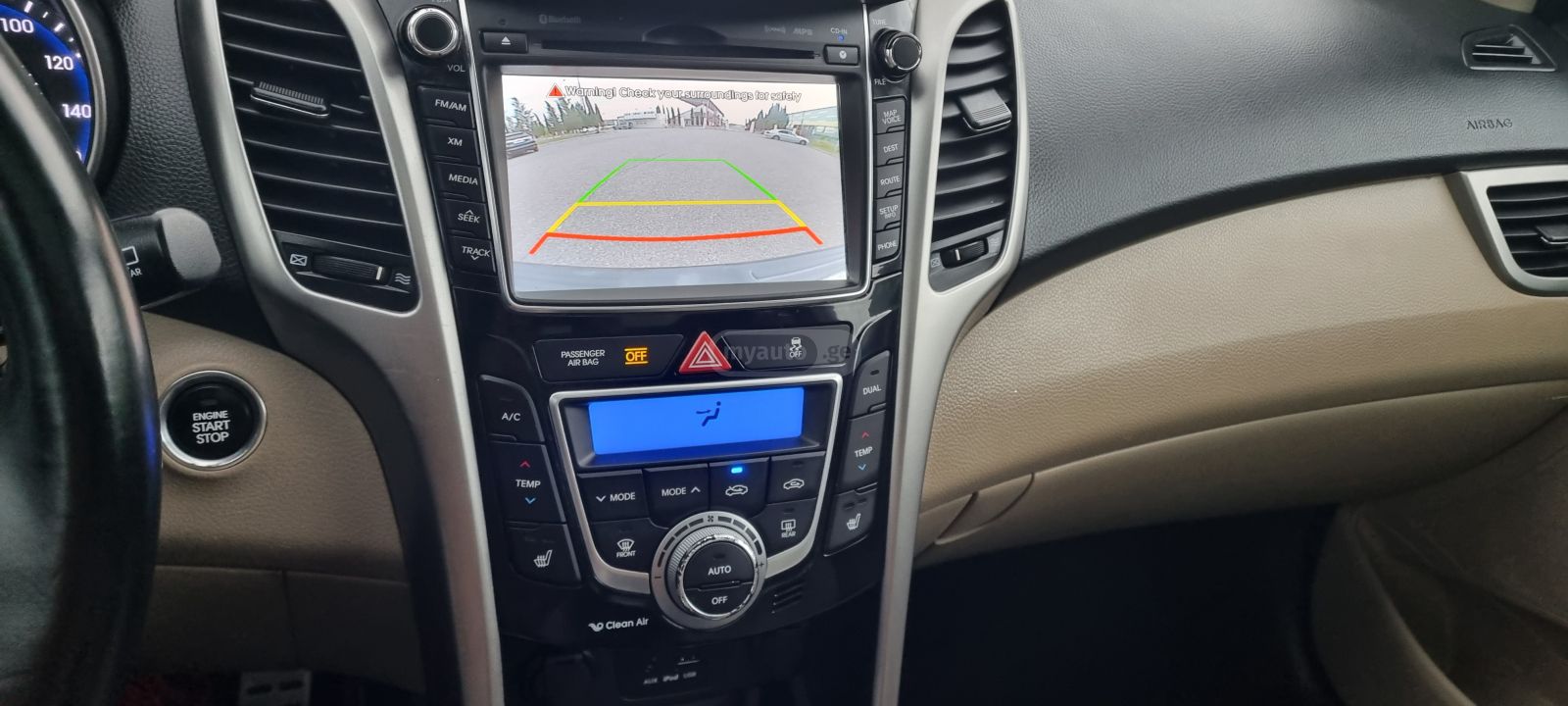 Hyundai Elantra GT 2013 — photo 2