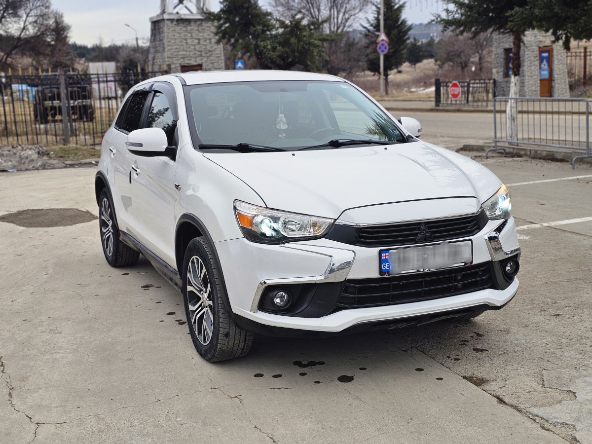 Mitsubishi Outlander Sport
