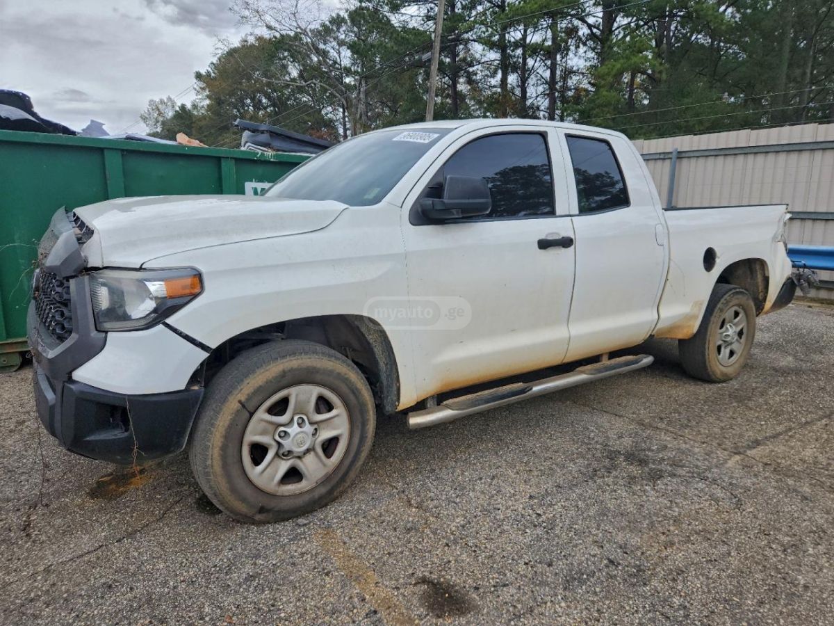 Toyota Tundra