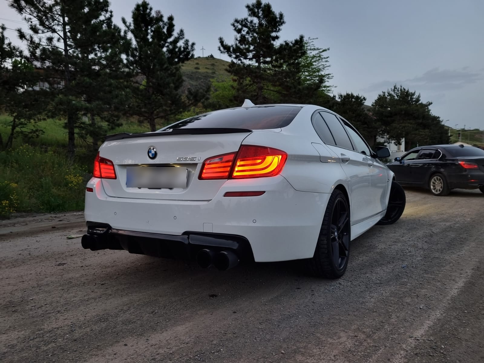 BMW 535 2010 — photo 2