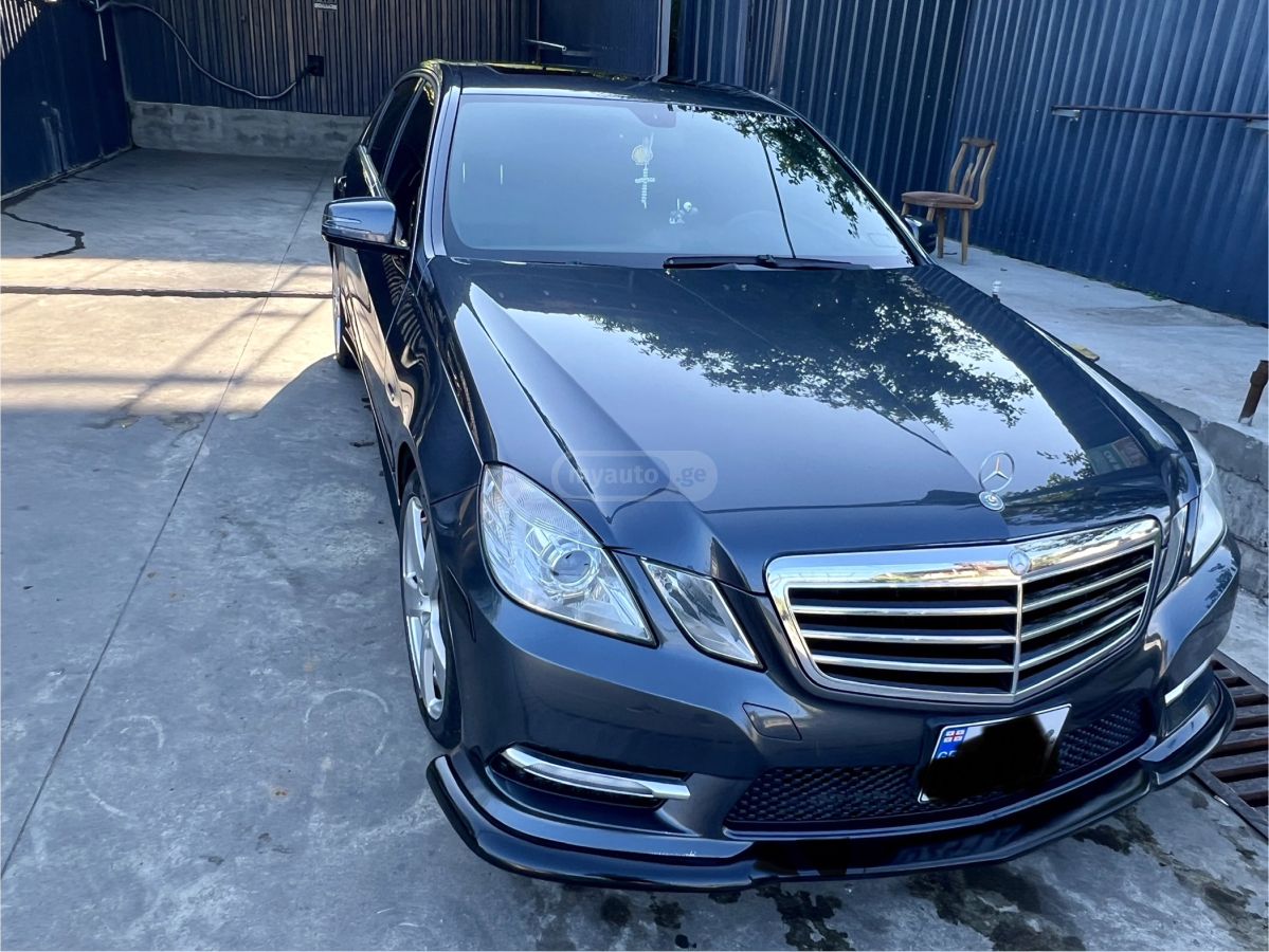 Mercedes-Benz E 350