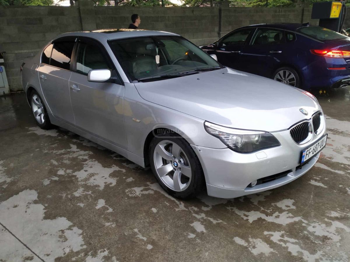 BMW 530 2006 — photo 2