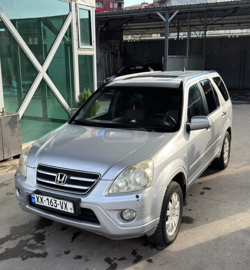 Honda CR-V 2005 — photo 2