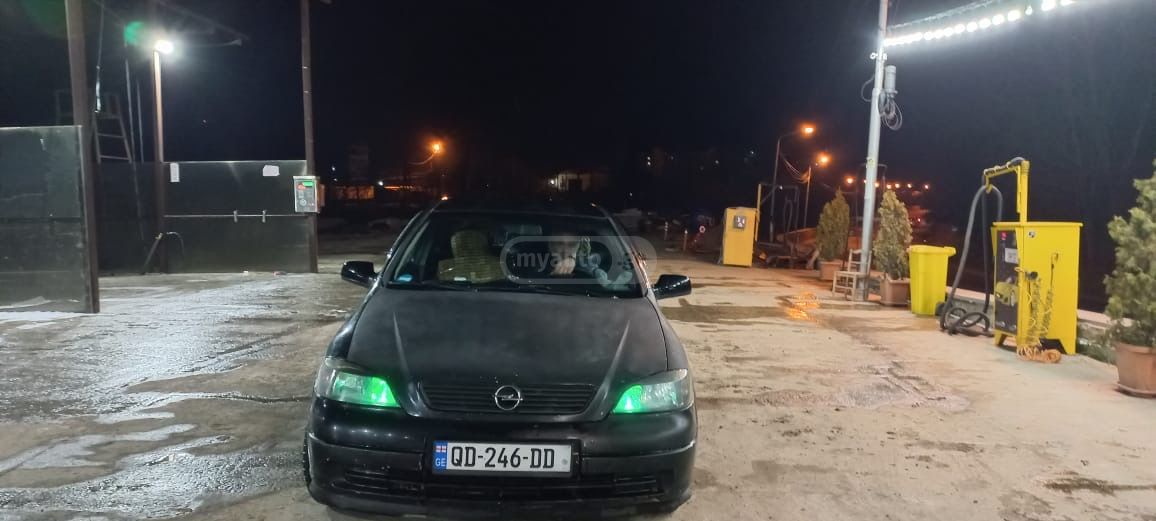 Opel Astra 2002 — photo 2