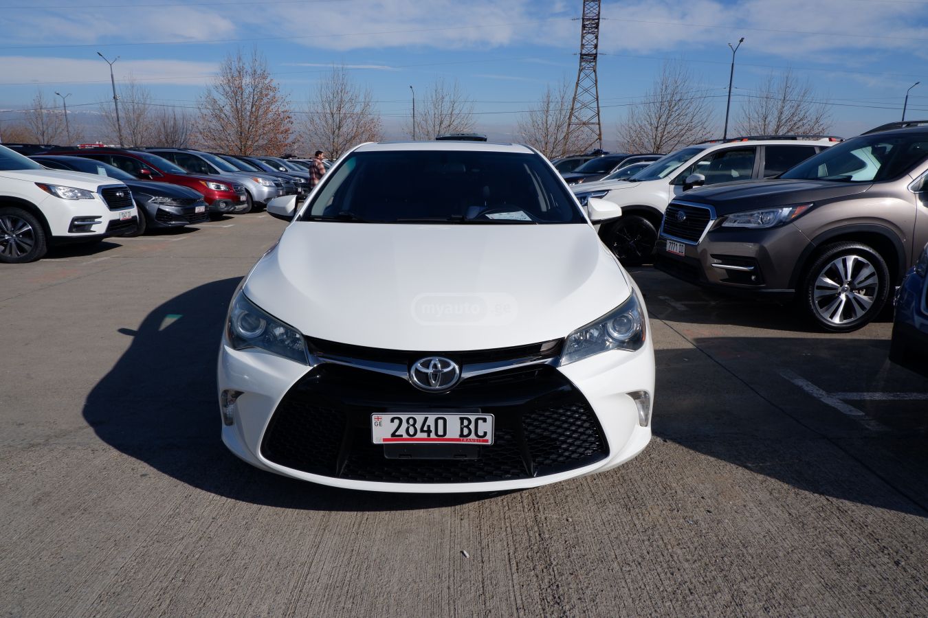 Toyota Camry 2016 — photo 2