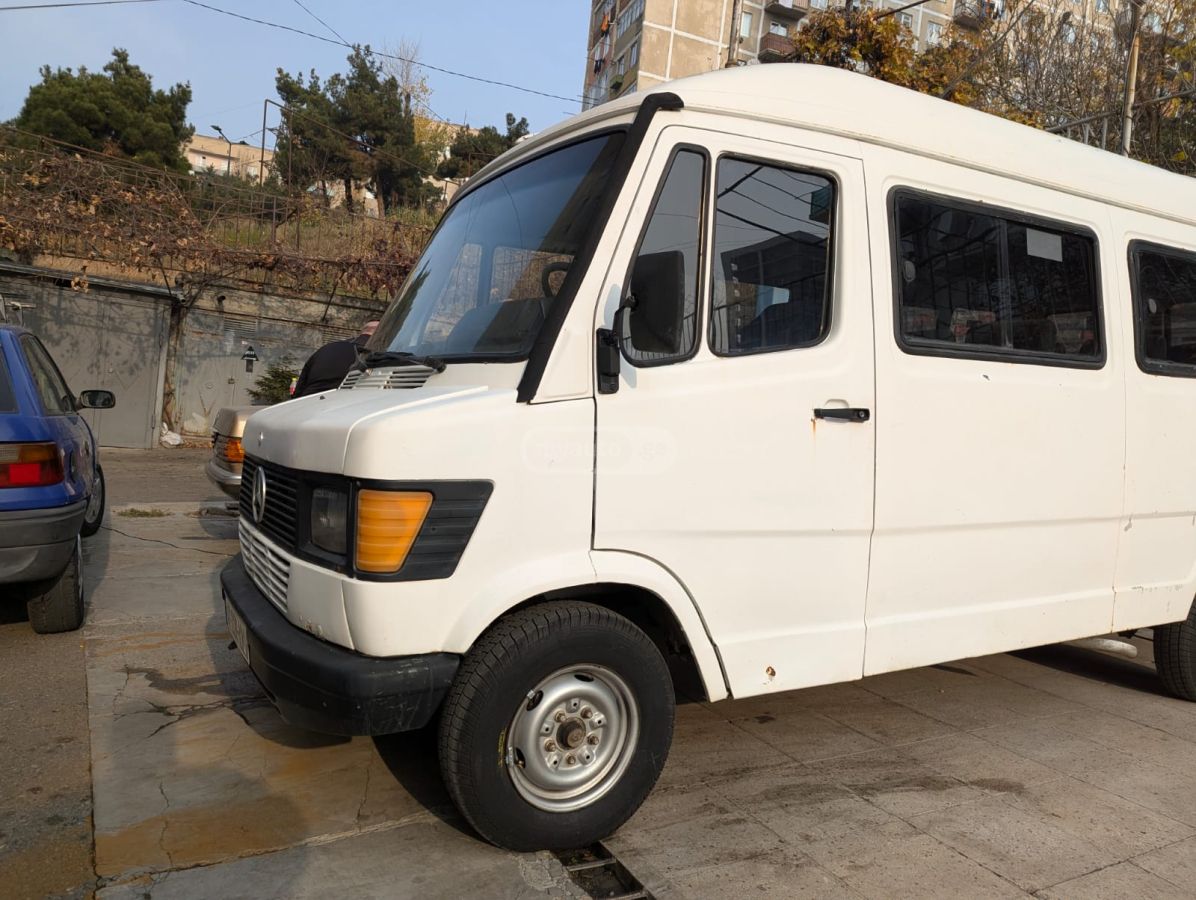 Mercedes-Benz T1 1992 — photo 2