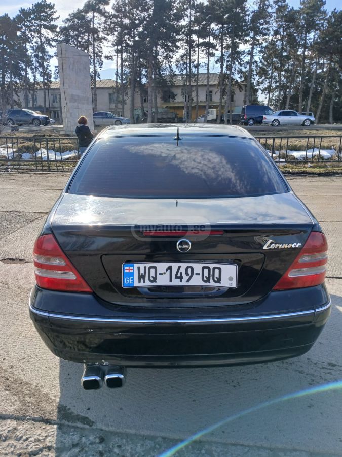Mercedes-Benz C 320 2001 — photo 2