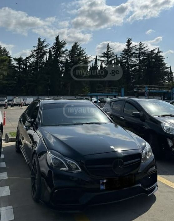 Mercedes-Benz E 350 2016 — photo 2