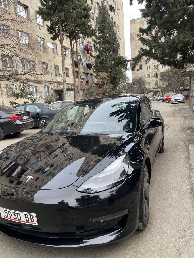 Tesla Model 3 2022 — photo 2