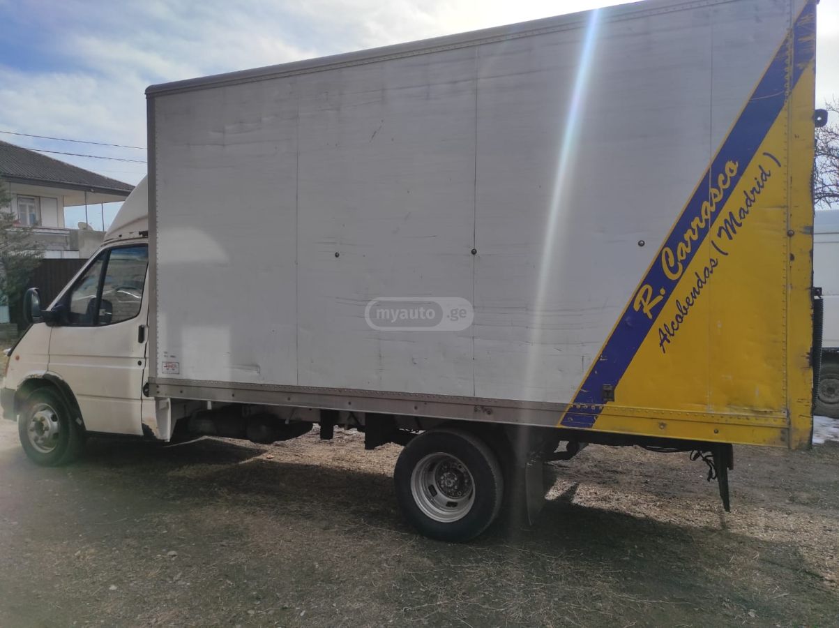 Ford Transit 1996 — photo 2