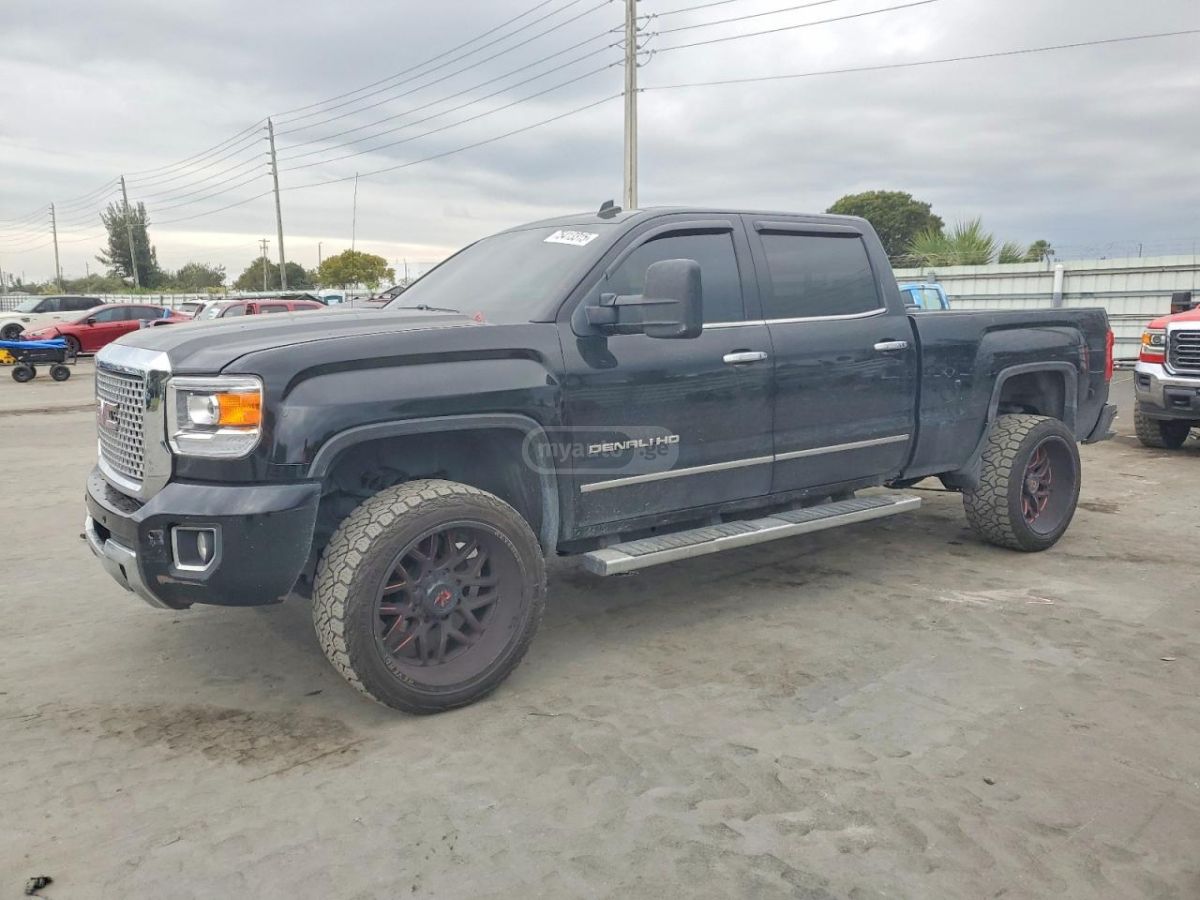 GMC Sierra