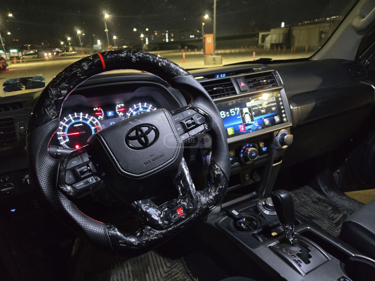 Toyota 4Runner 2016 — photo 2