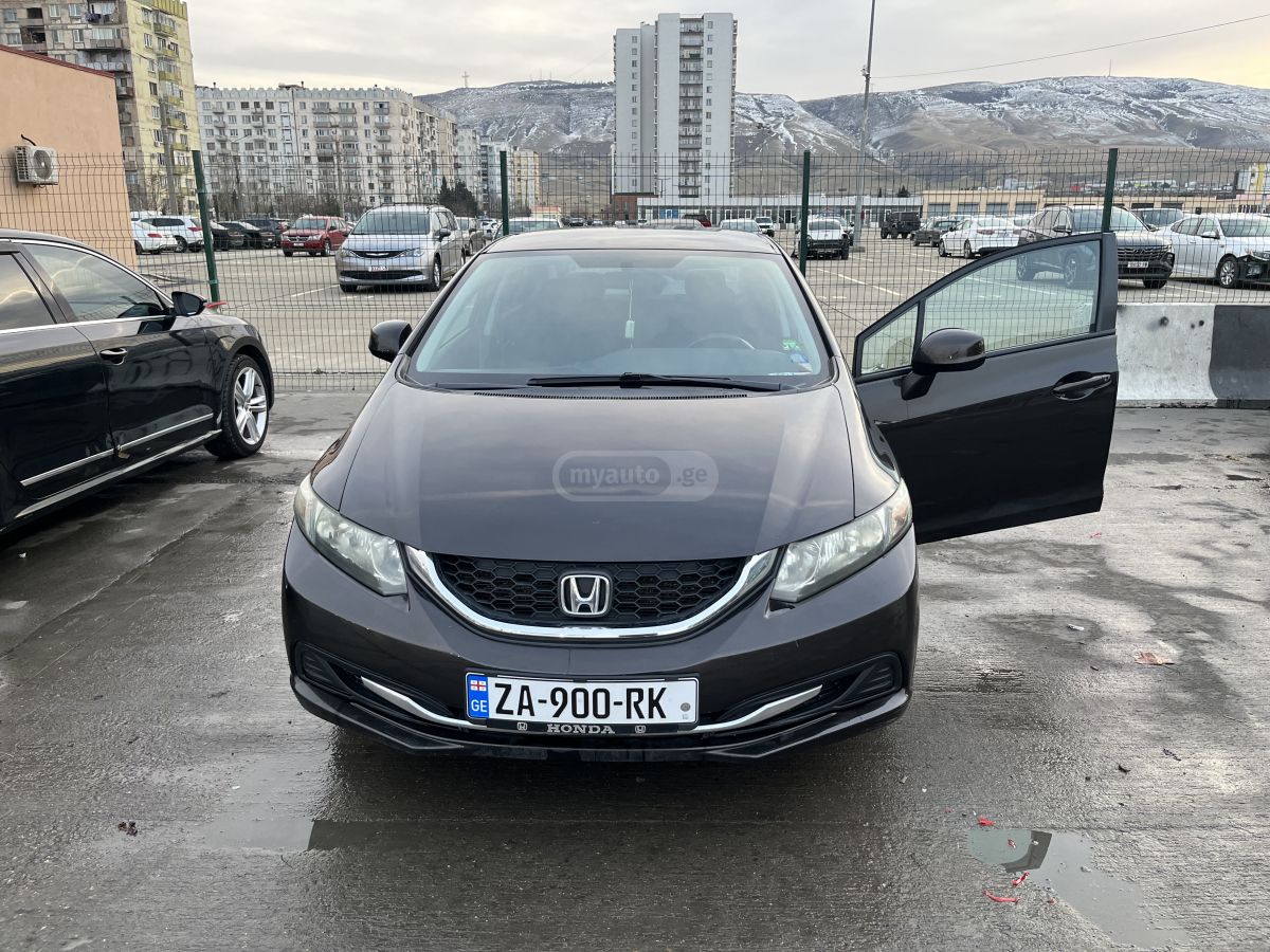 Honda Civic 2013 — photo 2