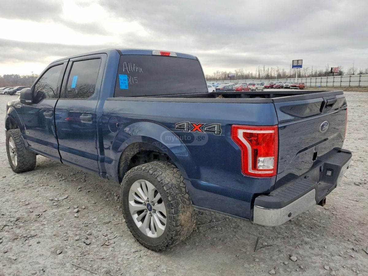 Ford F-150 2015 — photo 2
