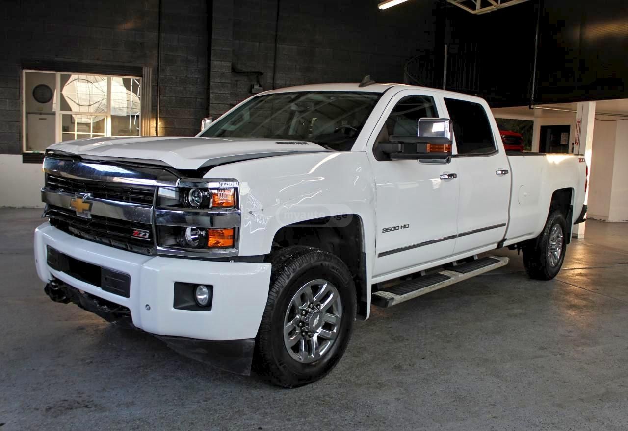 Chevrolet Silverado 2016 — photo 2
