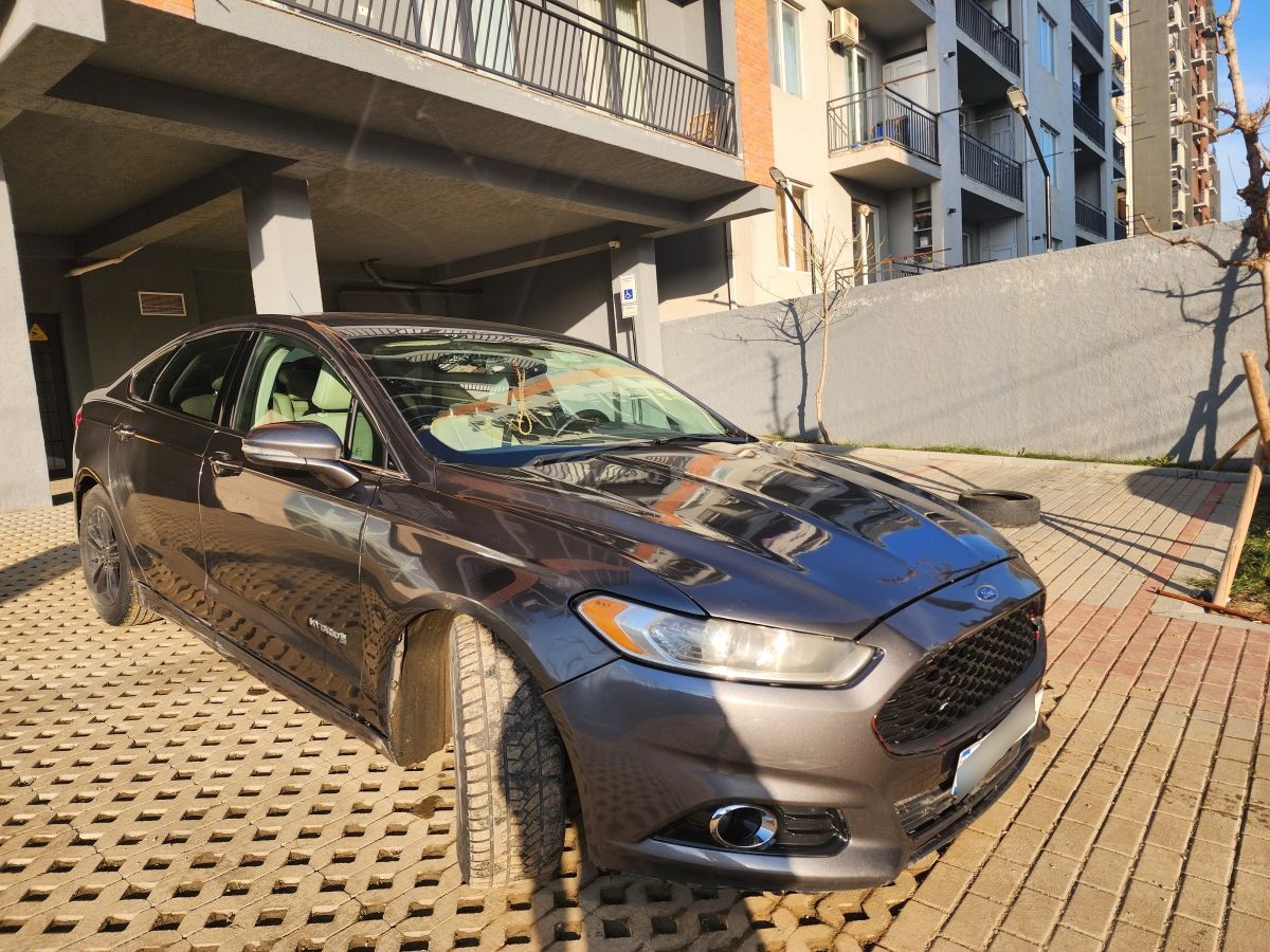 Ford Fusion 2015 — photo 2