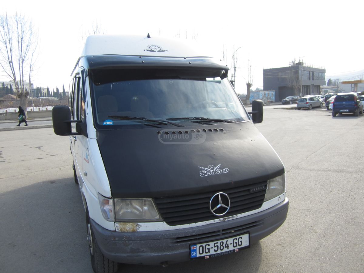 Mercedes-Benz Sprinter 1999 — photo 2