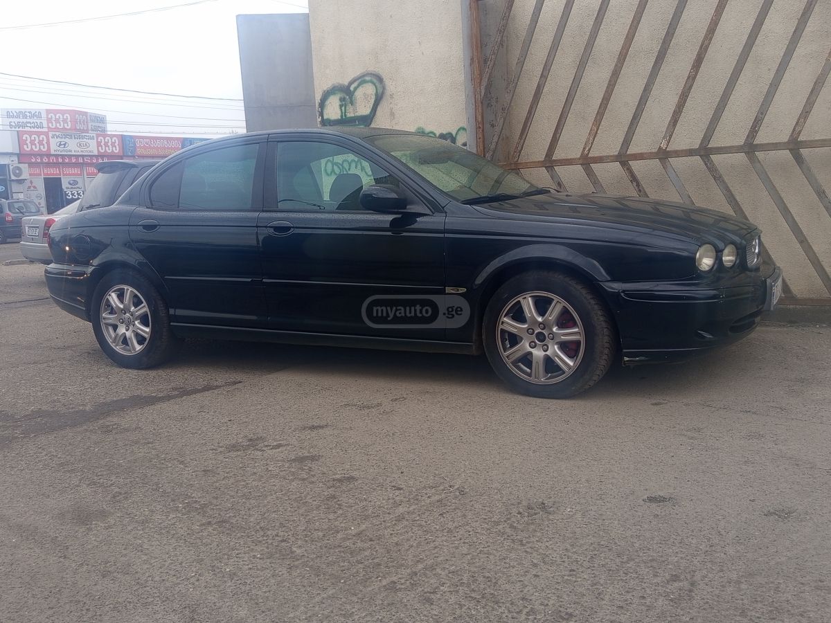 Jaguar X-Type 2004 — photo 2