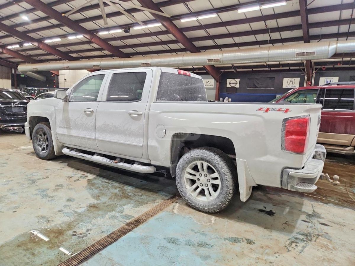 Chevrolet Silverado 2015 — photo 2