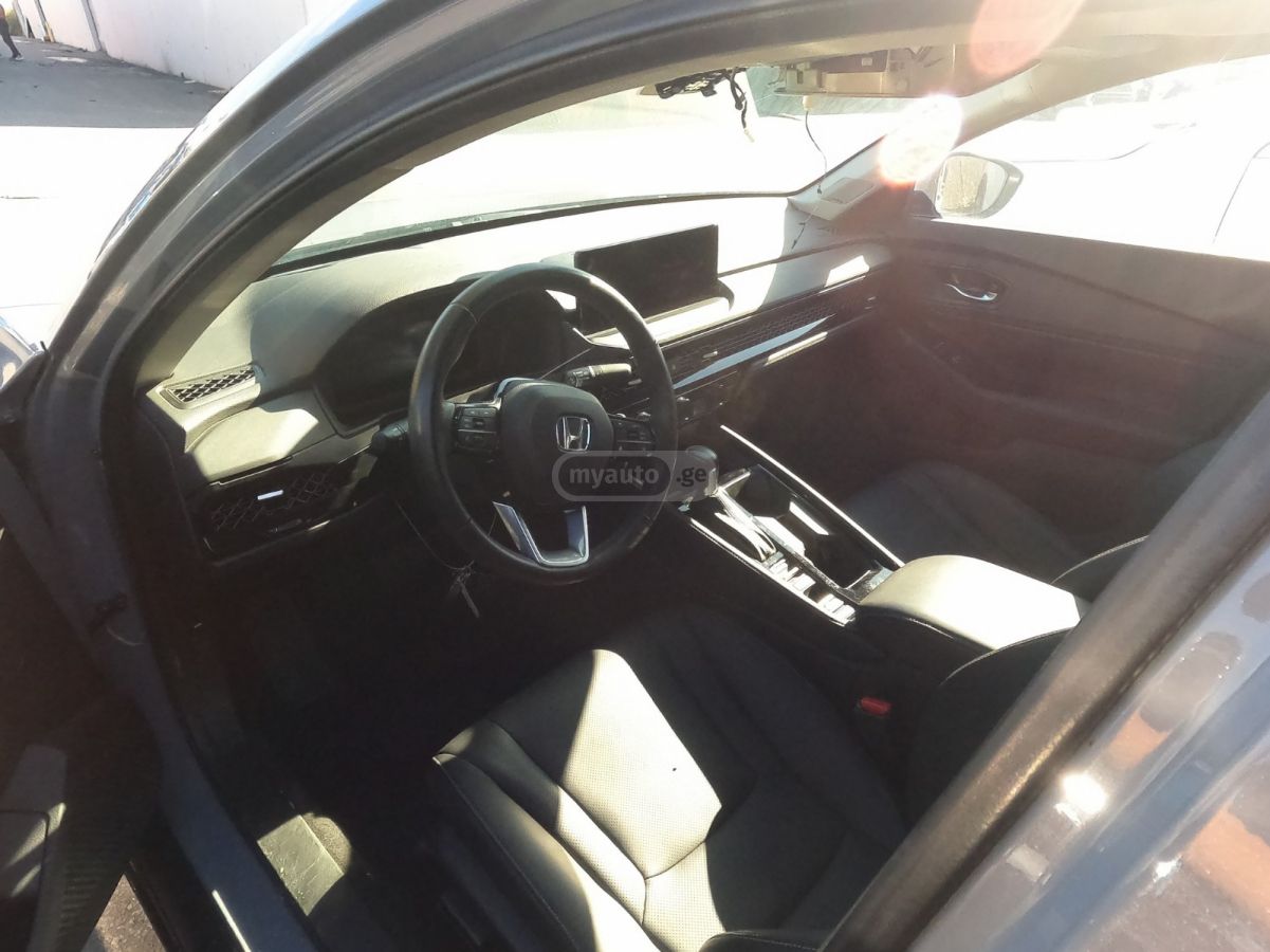 Honda Accord 2023 — photo 2