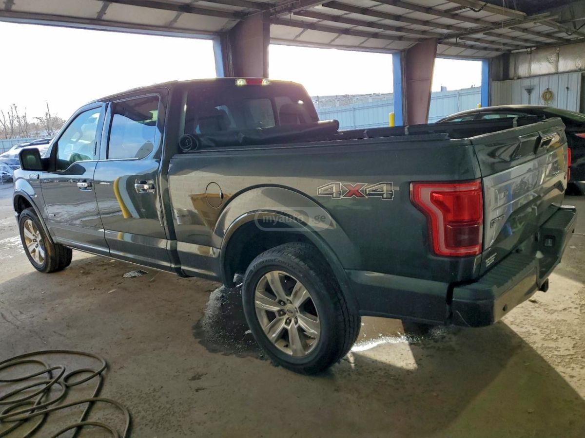 Ford F-150 2015 — photo 2