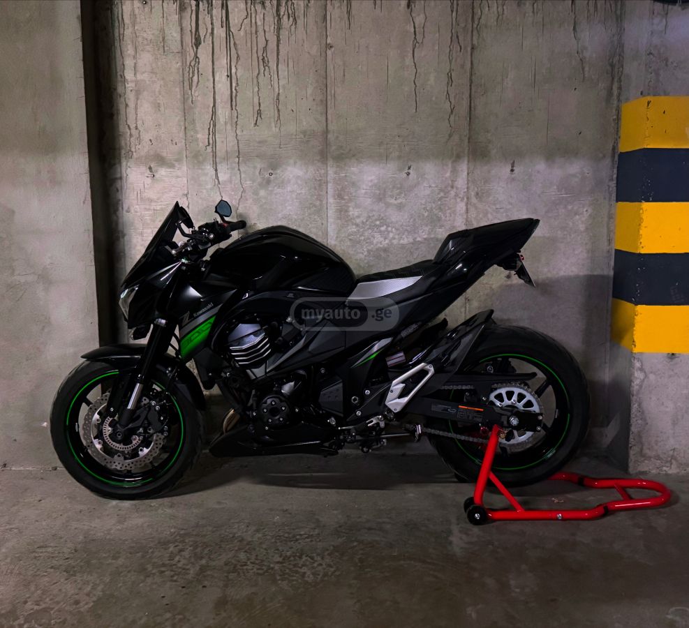 Kawasaki Z800
