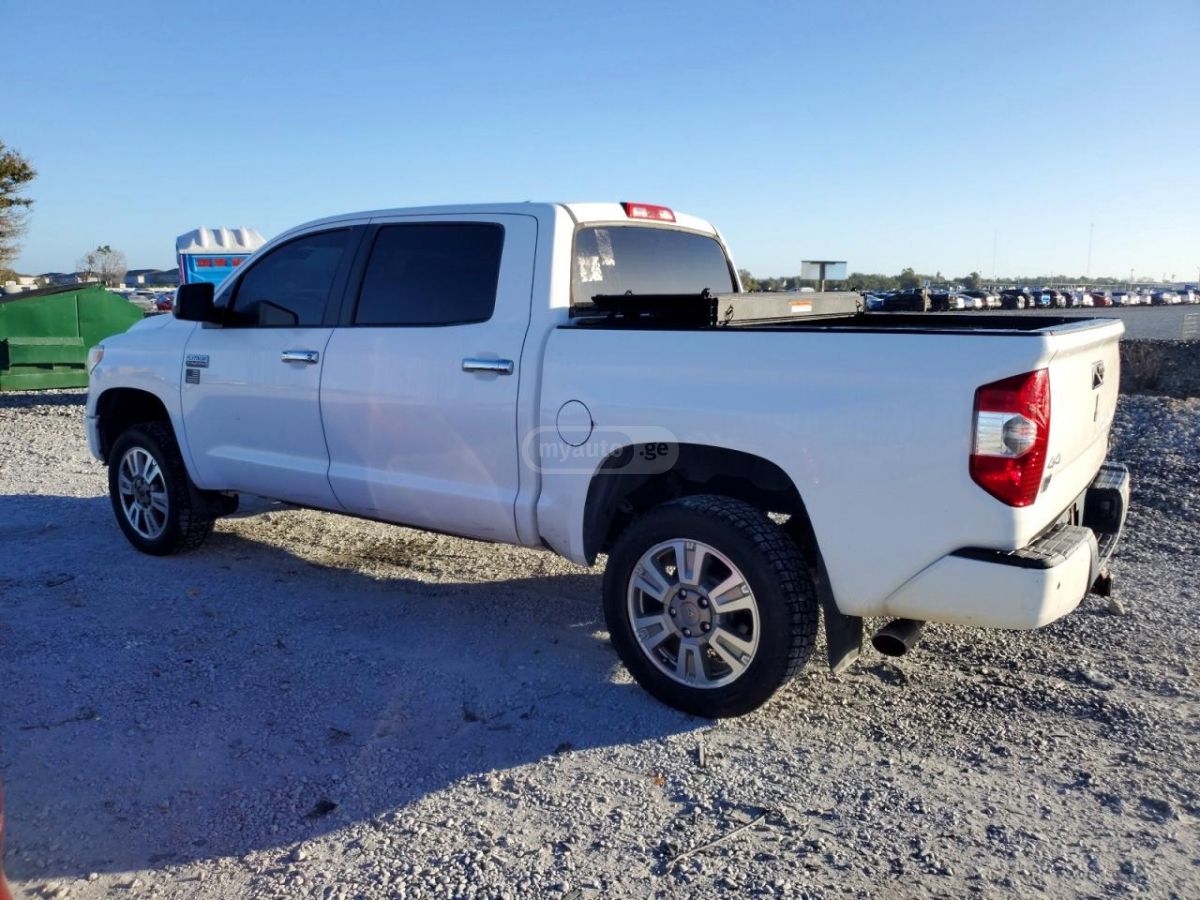 Toyota Tundra 2017 — photo 2