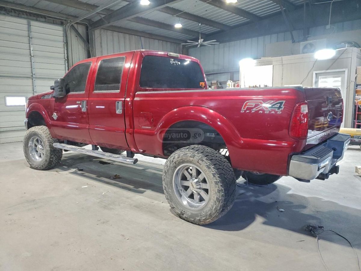 Ford F250 2016 — photo 2